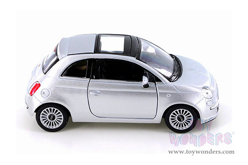 5345D Kinsmart 2007 Fiat 500 Hardtop with Sunroof Diecast Model Car